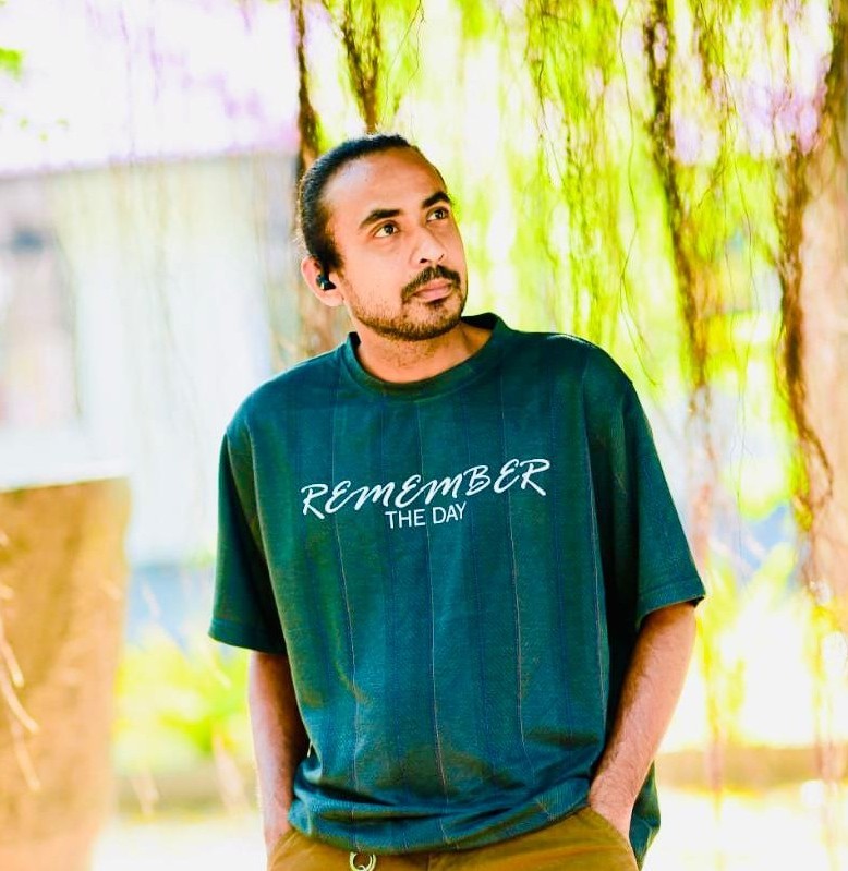 Thilina Sanjeewa, owner of Colombo Taxi Airport